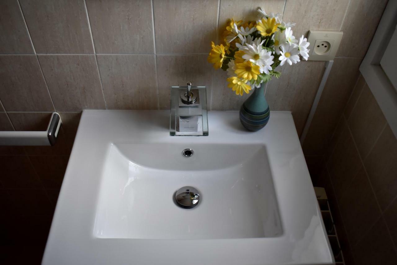 Апартаменты Magnolia, Habitacion Matrimonial Con Bano Uso Privado, En Casa Compartida Палафружель Экстерьер фото